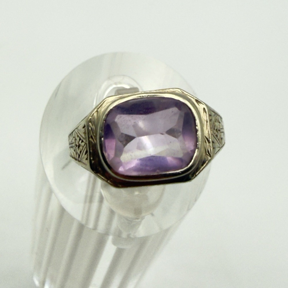 Cushion Cut Purple Stone Ring Engraved Silver Tone Art Deco Style Size 6.5 4.95g